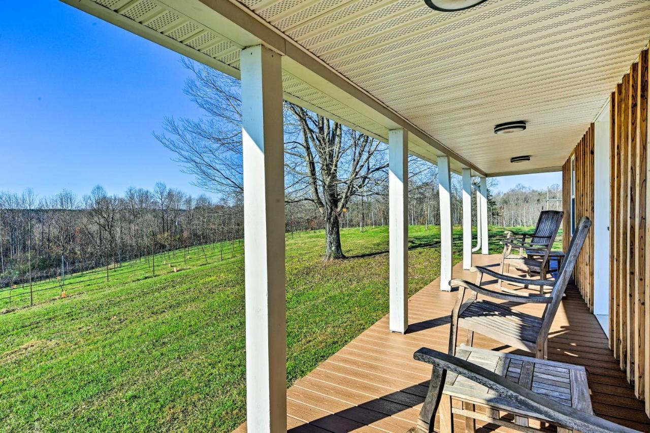 Breathtaking Elkin Getaway With Vineyard Views! Exterior foto